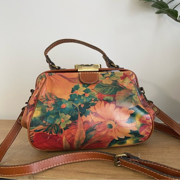 Patricia Nash Handbags - Patricia Nash Painted Floral Leather Satchel with Lock and Key